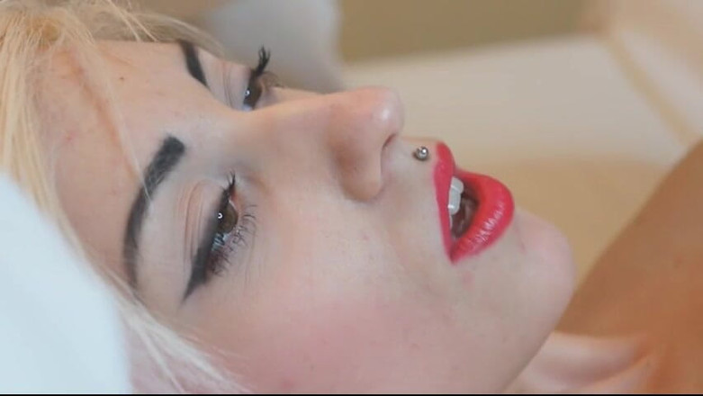 Watch4beauty: Hussy