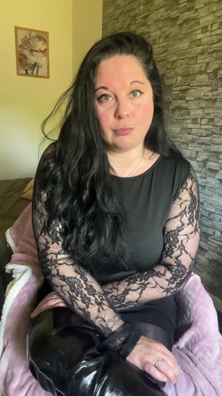 Maitresse Clara: ¿Pensaste que te interesaría?