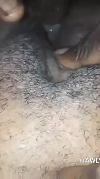 Suger Mumy şişman amcık ve anal. Her iki delik zevk
