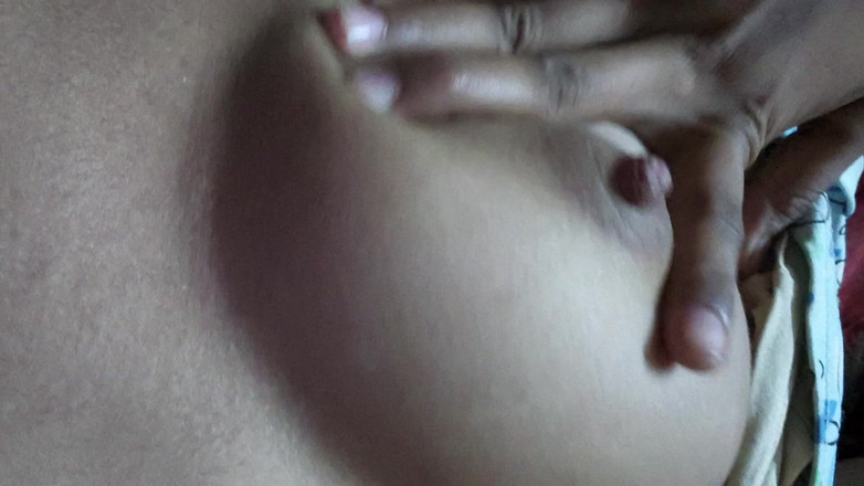 Moma: Сексуальное видео