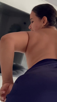 Stepbrother Look at My XXX Sex Pics
