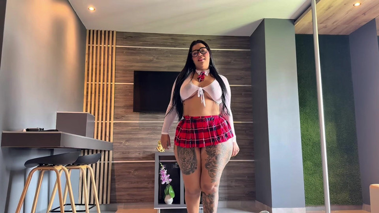 AlejandraGarciax: Big-butted Student Lets Her Ass Be Filled with Cum to...