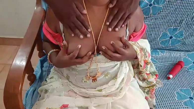 Luxmi Wife: Macecha StepSon erotická masáž - poslední ep