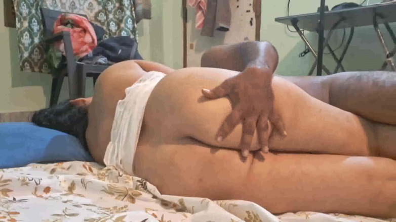 Sexy sindu: Sexy MILF Zoufalá po hardcore sexu