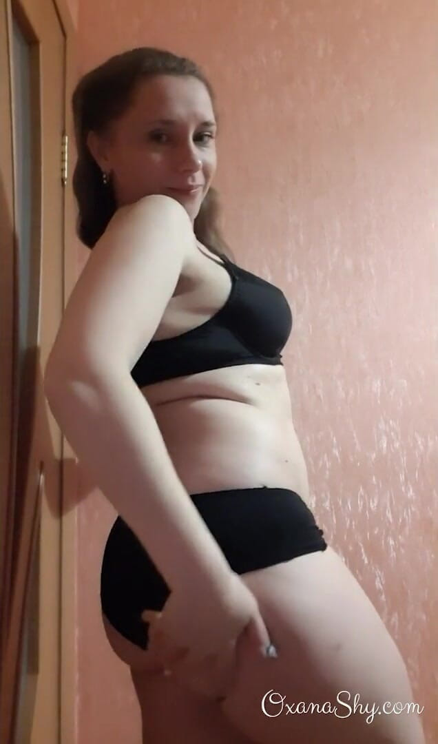 MILF Oxana: My hot bath selfies