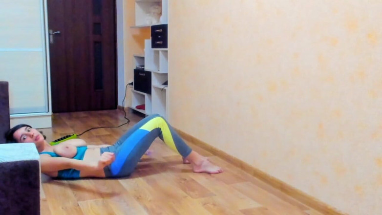 myla_angel: sportaviyar men stanon ke saath jimnaastiks