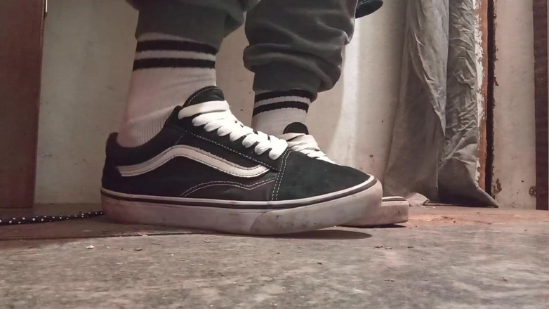 jerkofflover: Video saya yang diedit bermain dengan sepatu bot Vans