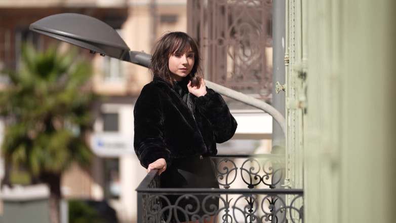 Jet sex prod: Prima scenă a lui Abby cu un actor