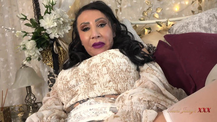 Aunt Judy's XXX: Auntjudysxxx - büyük memeli olgun üvey annen Nicole Dupapillon onu sikmene izin...