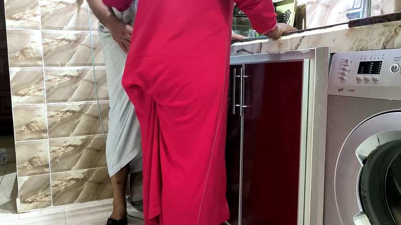 Arabic Bbw: सेक्स अरबी बड़ी गांड हॉट मिस्र की पत्नी की गांड चुदाई