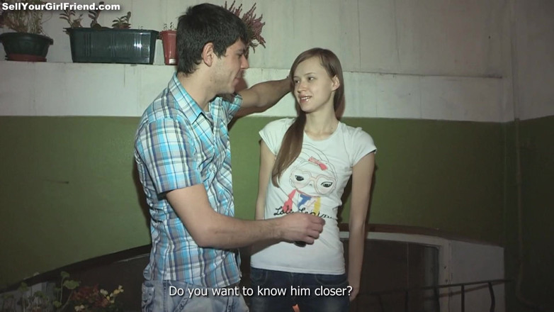 Sell Your GF: Girlfriend's pussy brings cash