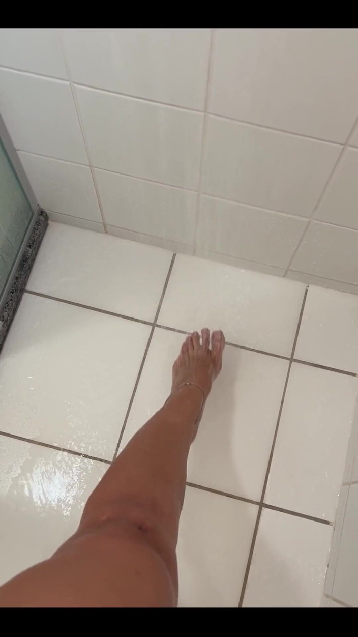 KiffaFeet: Czas na prysznic