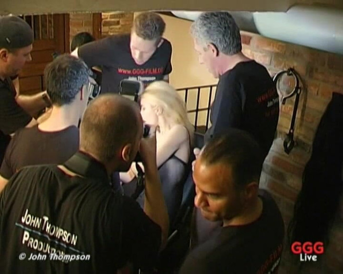 Limitless and Special: GGG 존 톰슨, 젊은 날씬한 흥분은 많은 정자를 좋아합니다.