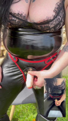 Maitresse Clara: JOI는 작은 자지를 위한 것입니다