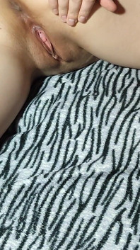 เกี๊ยวฉ่ำๆ ระหว่างขาของฉัน