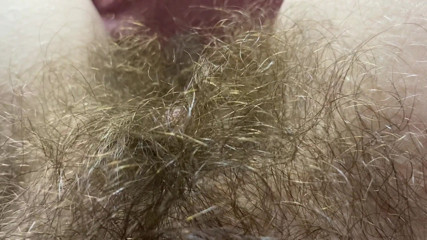 Cuteblonde666: Monster-klitoris im dschungel