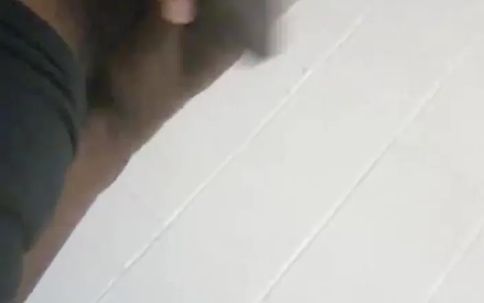 SweetDWillie456: Fat Juicy Dick BBC Swinging