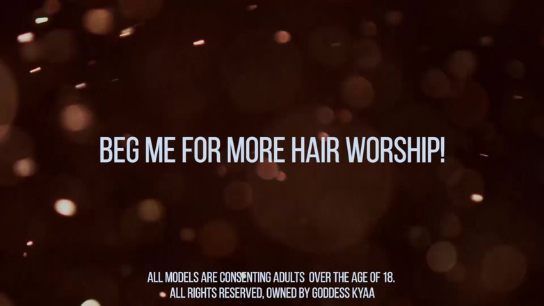 Kyaa Chimera: 긴 금발 머리 강박관념