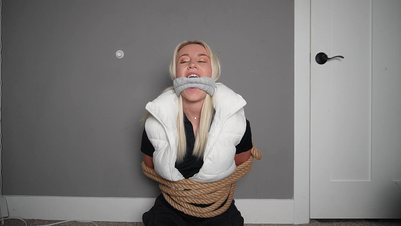 Keeks3005: बंधन वर्चस्व दब्बू माचो - बनियान बंधन भाग तीन