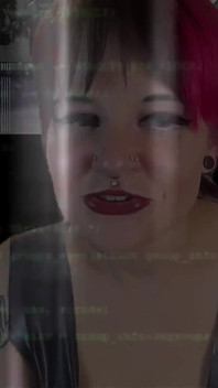 Dominatrix Ruby en dominación digital: el hackeo de mariquita expuesto