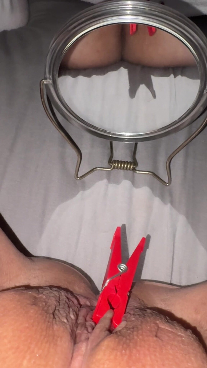HureJacqueline: Remove Clothespins on Command
