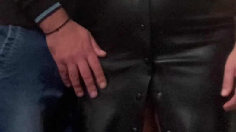 PriyaNaavya: 天哪！陌生人在我去拼贴的路上抚摸我的阴户