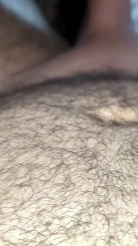 Coppia araba condivide la moglie