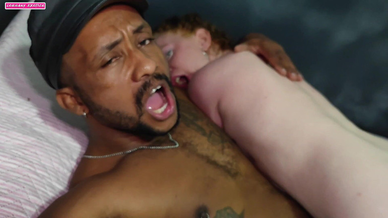 Lorrany exotica: 我展示我的新内衣成为你，你同意