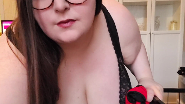SSBBWLadyBrads: Stripping to my underwear