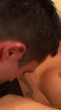Celé video! - Vášeň - vzrušující film s krásnými pornohvězdami