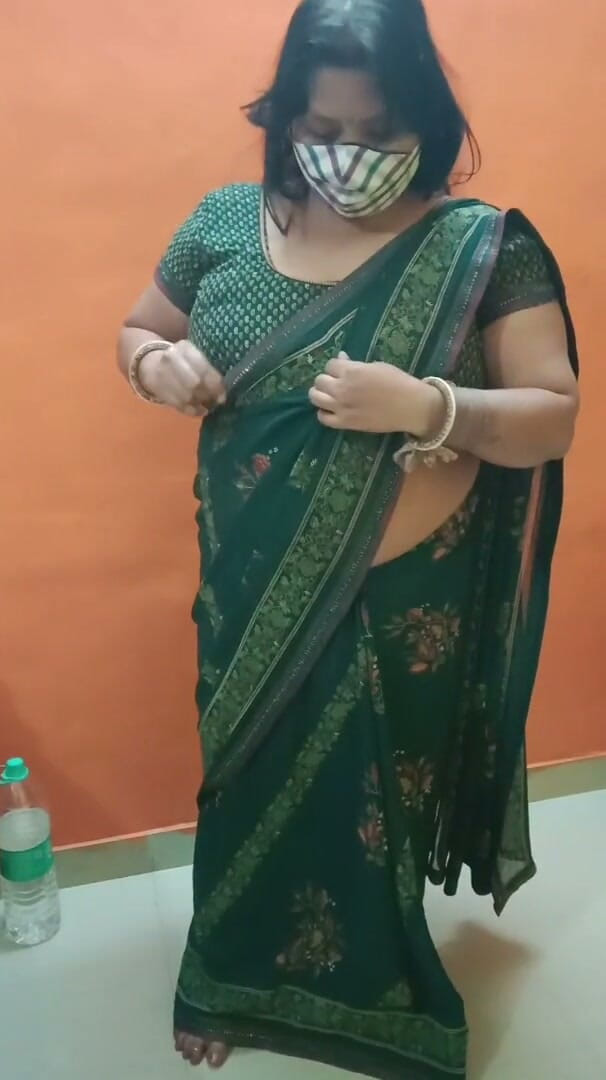 unwelcomeland: Deshi Gand Deshi Bur Deshi Chut Deshi Bhosada