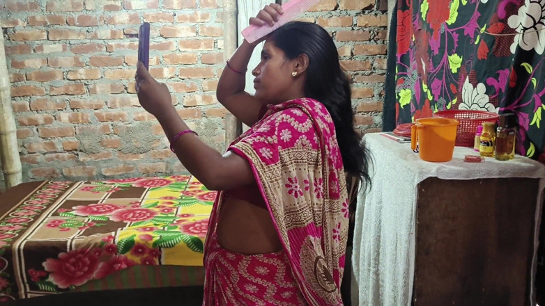 Localpron1: L'arrapante ragazza indiana deshi village fa sesso in casa