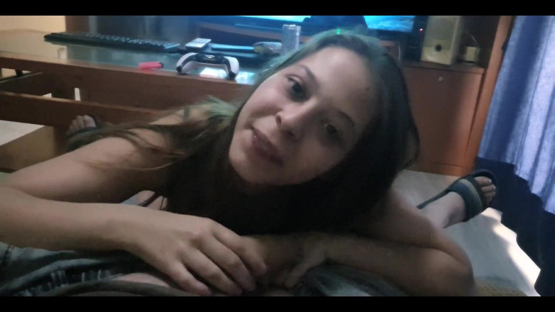 Holycandy: Teman wanita saya menghisap zakar besar