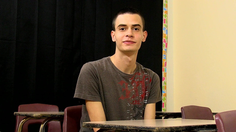 Teach Twinks: În clasă cu Sweet Danny