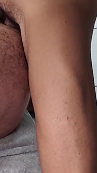Britânico twunk rapaz recebe gozadas de papai dotado e latino twink - parte 4