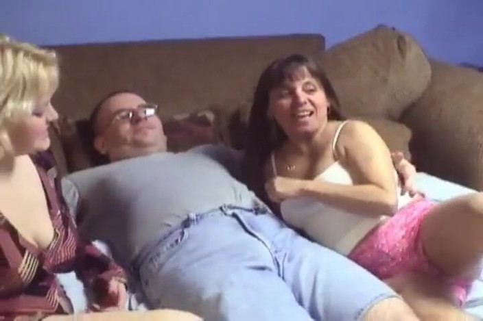 Radical Midget: Nerdy man fucks his wife and young girlfriend