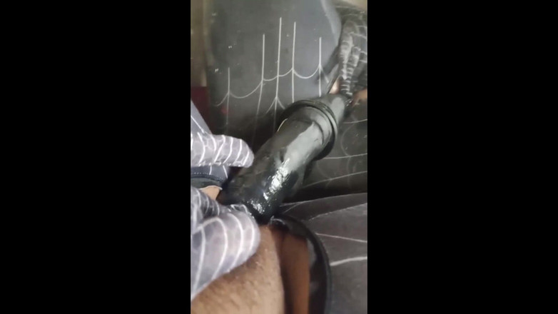 Pamela Panda: Pavoučí žena v multivesmíru plná chtíče a užívá si obrovské hračky