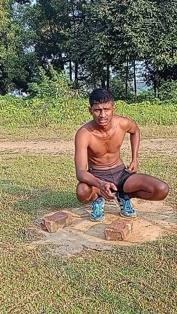 Six Pack Banao or Apna Land Vi Majbut Karo Six Hai Too Land Majbut Hai (Your sex pawor)