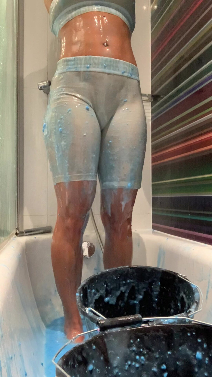 CALLIE ROKS: Gym Kit Gunge Horny Orgasm Time