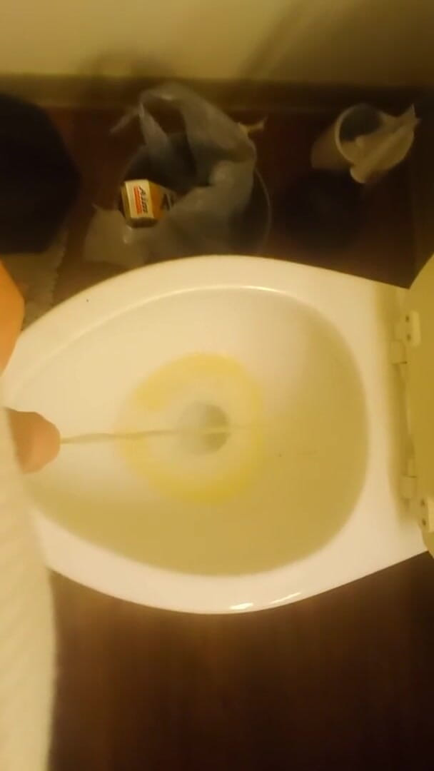 JG Risk: Pissing compilation video