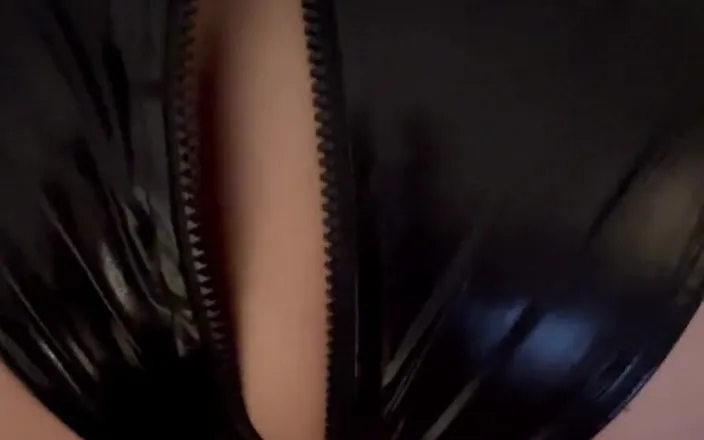 RealAnalCouple: Do You Want to See an Anal Video with This...