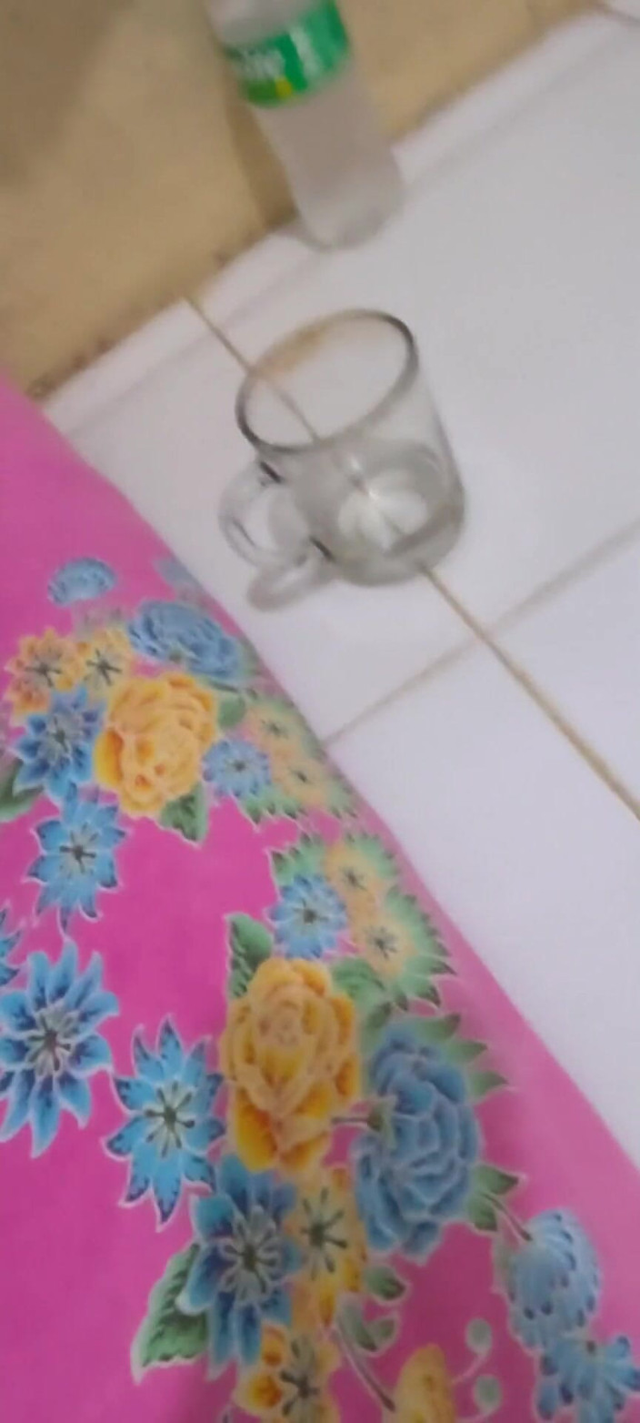 DreamMaster: Fata mea excitată se excită și mă roagă să o fut.