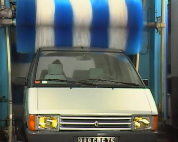 Vintage Climax: Erotické šukání sexy páru v myčce aut