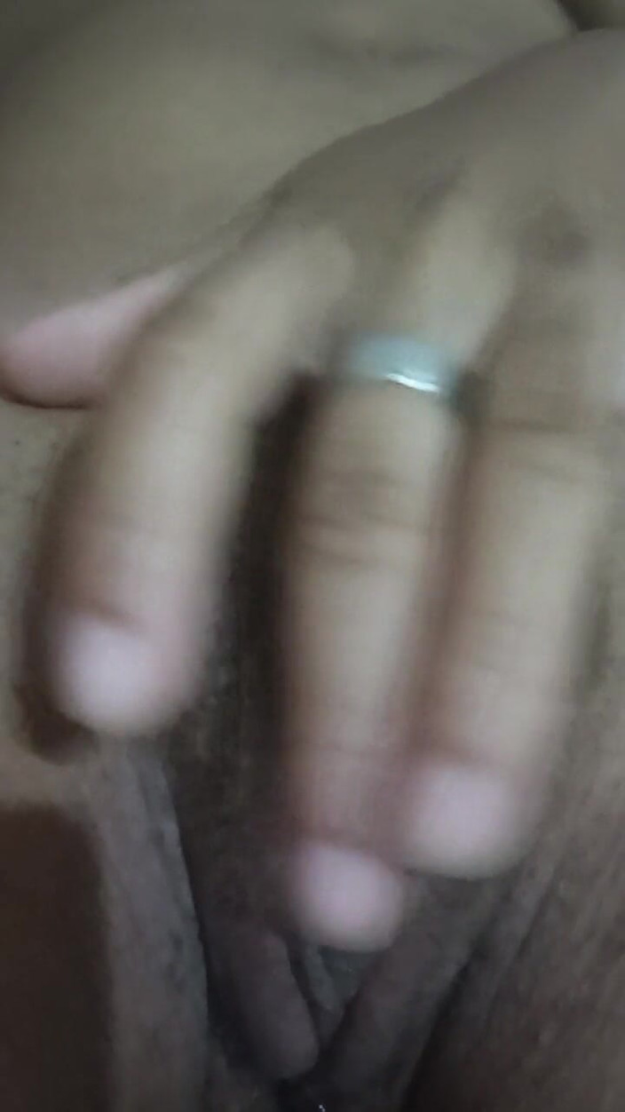 Jacke24: いたずらな濡れた処女の少女