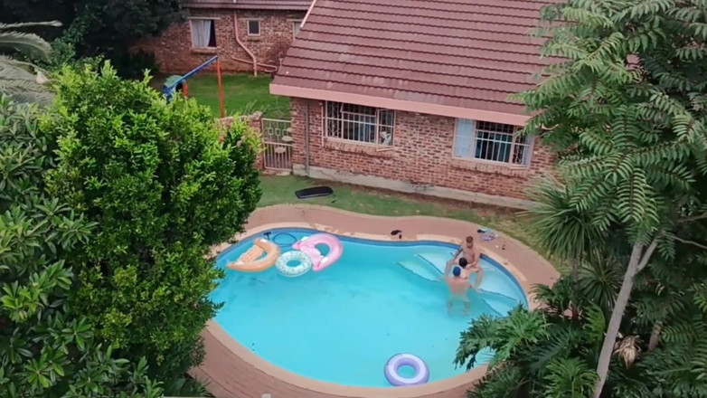 Bigjoefuckalott: Drone'mla uçarken komşularımı sikişirken yakaladım