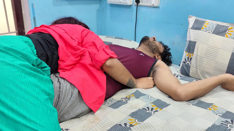 Vaigavarun45: Video rekaman seks viral pasangan yang lagi ciuman romantis sama...