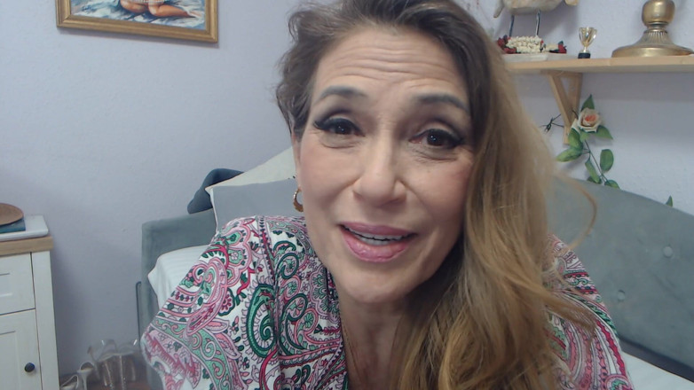 Melissa Johnson: Sorpresa De La Abuela