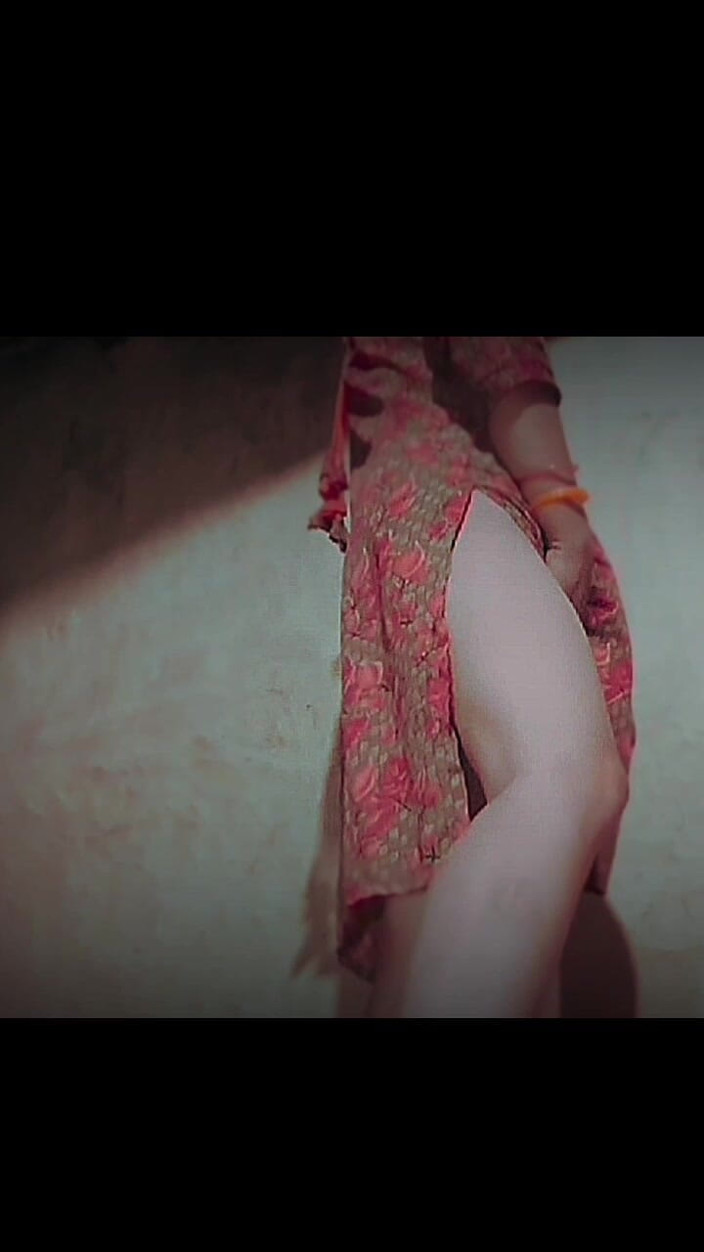 TricolorMusic3: Hot Beautiful Teenge Girl Excites Her Pussy by Caressing Her...