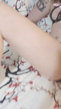 Satin Lady Is Sexy