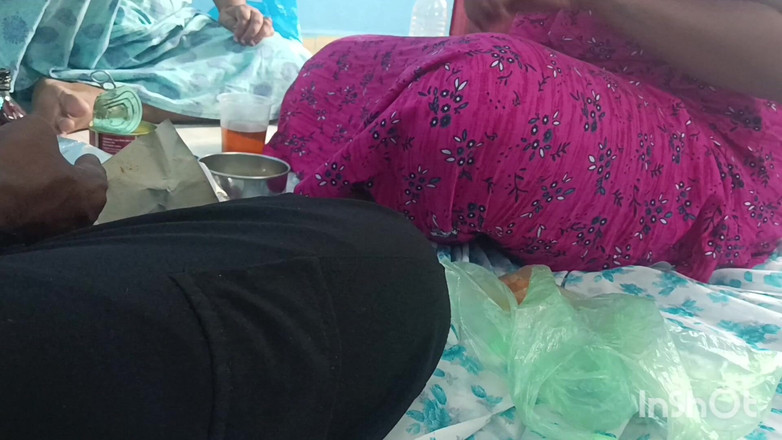 Reshma hot: 一起吃午饭